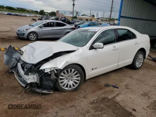 2010 Ford Fusion Hybrid with VIN 3FADP0L32AR119338, listed as a Copart auction lot 59501835 with 147,183 mi miles and Salvage title. Bid and sale history available at DreamBid. Image 1.