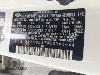 2014 Kia Sorento SX z VIN 5XYKWDA70EG541044, wystawiony jako IAAI lot #42301841 z przebiegiem 196 550 mil mil oraz . Historia ofert i sprzedaży dostępna na DreamBid. Obrazek 9.