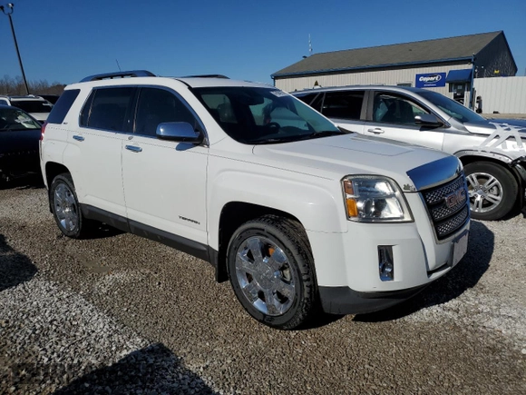 2011 GMC Terrain SLT-2 z VIN 2CTFLWE55B6451920, wystawiony jako Copart lot #47884915 z przebiegiem 165 781 mil mil oraz Szkoda całkowita • Salvage title. Historia ofert i sprzedaży dostępna na DreamBid. Obrazek 4.