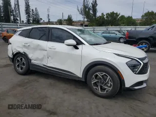 2024 Kia Sportage LX with VIN KNDPU3DFXR7316318, listed as a Copart auction lot 49158365 with 8,137 mi miles and Salvage Title. Bid and sale history available at DreamBid. Image 4.