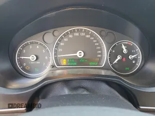 2008 Saab 9-3 Aero z VIN YS3FH41U281010801, wystawiony jako Copart lot #63782204 z przebiegiem 193 580 mil mil oraz Nie do naprawy • Non repairable. Historia ofert i sprzedaży dostępna na DreamBid. Obrazek 9.