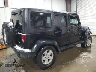 2018 Jeep Wrangler JK Unlimited Sport S with VIN 1C4BJWDG3JL854707, listed as a Copart auction lot 42000105 with 92,903 mi miles and Salvage Title. Bid and sale history available at carsss.com. Image 3.