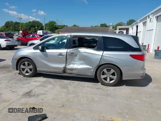 2019 Honda Odyssey EX-L with VIN 5FNRL6H74KB011915, listed as a IAAI auction lot 41898504 with 80,466 mi miles. Bid and sale history available at carsss.com. Image 14.