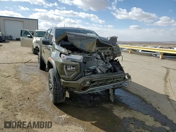 2023 GMC Canyon 4WD AT4 with VIN 1GTP6DEK2P1183081, listed as a Copart auction lot 44117735 with Not Provided miles and Salvage Title. Bid and sale history available at carsss.com. Image 14.
