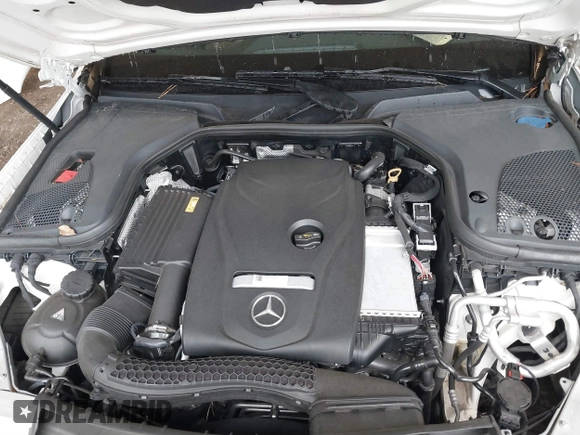 2017 Mercedes-Benz E-Class E 300 Luxury with VIN WDDZF4JBXHA183416, listed as a IAAI auction lot 39379825 with 89,610 mi miles. Bid and sale history available at carsss.com. Image 10.