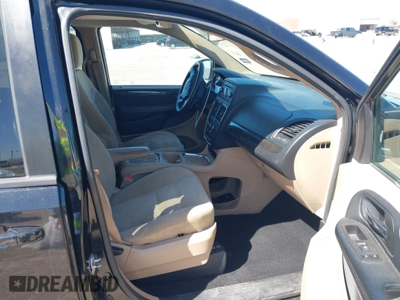 2016 Dodge Grand Caravan SXT with VIN 2C4RDGCG0GR387856, listed as a IAAI auction lot 41769163 with 103,856 mi miles and . Bid and sale history available at DreamBid. Image 5.