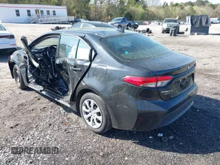 2022 Toyota Corolla LE with VIN 5YFEPMAE6NP369400, listed as a IAAI auction lot 41921867 with 21,964 mi miles. Bid and sale history available at carsss.com. Image 3.