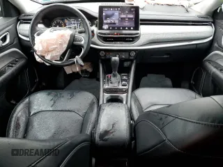 2022 Jeep Compass Latitude Lux with VIN 3C4NJDFB7NT181210, listed as a Copart auction lot 56171175 with 42,794 mi miles and Salvage title. Bid and sale history available at DreamBid. Image 8.