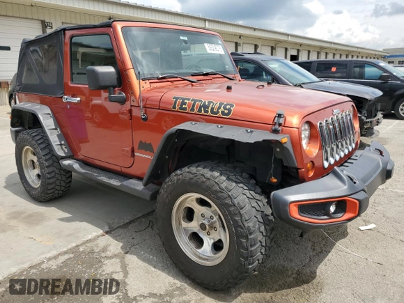 2009 Jeep Wrangler X z VIN 1J4FA24139L740959, wystawiony jako Copart lot #56509075 z przebiegiem 121 927 mil mil oraz Szkoda całkowita • Salvage title. Historia ofert i sprzedaży dostępna na DreamBid. Obrazek 4.