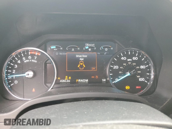 2022 Ford F-250 XL with VIN 1FT7W2BN5NEG23402, listed as a Copart auction lot 59352125 with 41,262 mi miles and Salvage title. Bid and sale history available at DreamBid. Image 9.