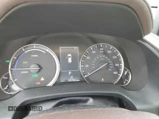 2020 Lexus RX with VIN 2T2HGMDA6LC043854, listed as a Copart auction lot 43705705 with 39,700 mi miles and Salvage Title. Bid and sale history available at carsss.com. Image 9.