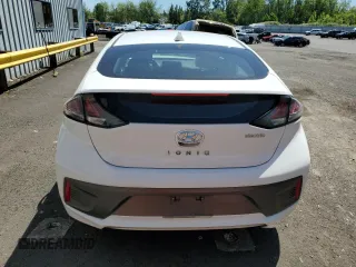 2020 Hyundai Ioniq Limited с VIN KMHC85LJ4LU061044, выставлен на аукционе Copart как лот 58514355 с пробегом 41 752 миль миль и Списание • Salvage title. История ставок и продаж доступна на DreamBid. Изображение 6.