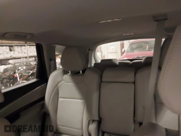 2016 Acura MDX with VIN 5FRYD4H21GB035516, listed as a IAAI auction lot 41242293 with 122,606 mi miles. Bid and sale history available at carsss.com. Image 8.