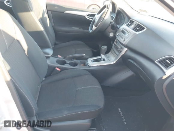 2014 Nissan Sentra SV z VIN 3N1AB7AP4EL677973, wystawiony jako IAAI lot #42574863 z przebiegiem 80 186 mil mil oraz . Historia ofert i sprzedaży dostępna na DreamBid. Obrazek 5.