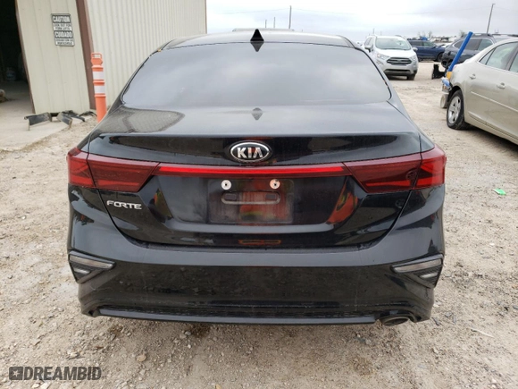 2020 Kia Forte LXS with VIN 3KPF24AD4LE209654, listed as a Copart auction lot 46265144 with 50,594 mi miles and Clean Title. Bid and sale history available at carsss.com. Image 6.
