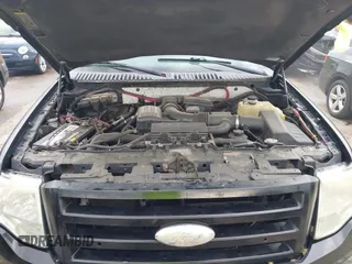 2009 Ford Expedition SSV с VIN 1FMFU16589LA10967, выставлен на аукционе IAAI как лот 42147381 с пробегом 202 941 миль миль и . История ставок и продаж доступна на DreamBid. Изображение 10.