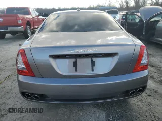2009 Maserati Quattroporte z VIN ZAMFK39A690044644, wystawiony jako Copart lot #41343985 z przebiegiem 106 624 mil mil oraz Szkoda całkowita • Salvage title. Historia ofert i sprzedaży dostępna na DreamBid. Obrazek 6.