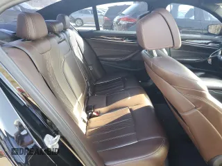 2018 BMW 5 Series 530i z VIN WBAJA5C58JWA38130, wystawiony jako Copart lot #48018525 z przebiegiem 133 533 mil mil oraz Szkoda całkowita • Salvage title. Historia ofert i sprzedaży dostępna na DreamBid. Obrazek 10.