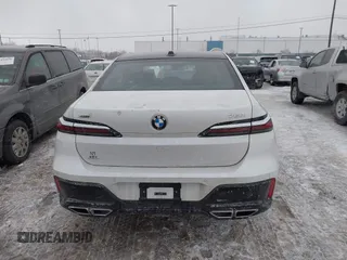2024 BMW 7 Series 760i xDrive with VIN WBA33EJ04RCR03034, listed as a IAAI auction lot 41443346 with 4,938 mi miles. Bid and sale history available at carsss.com. Image 16.