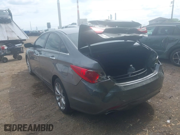 2012 Hyundai Sonata Limited z VIN 5NPEC4AC2CH456506, wystawiony jako IAAI lot #42213904 z przebiegiem 124 796 mil mil oraz . Historia ofert i sprzedaży dostępna na DreamBid. Obrazek 3.