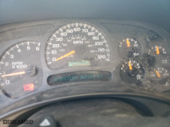 2004 Chevrolet Silverado 1500 Work Truck with VIN 2GCEC19V241135850, listed as a Copart auction lot 43718425 with 241,347 mi miles and Clean Title. Bid and sale history available at carsss.com. Image 9.