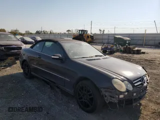 2006 Mercedes-Benz CLK 5.0L with VIN WDBTK75G06T059285, listed as a Copart auction lot 75452034 with 137,742 mi miles and Salvage Title. Bid and sale history available at carsss.com. Image 4.