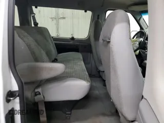 2003 Ford Econoline Passenger XL z VIN 1FBSS31S73HA53454, wystawiony jako Copart lot #85071194 z przebiegiem 118 788 mil mil oraz Szkoda całkowita • Salvage title. Historia ofert i sprzedaży dostępna na DreamBid. Obrazek 11.