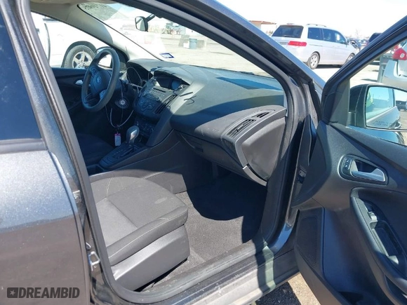 2017 Ford Focus SE with VIN 1FADP3F23HL202077, listed as a IAAI auction lot 41749975 with 67,736 mi miles. Bid and sale history available at carsss.com. Image 5.