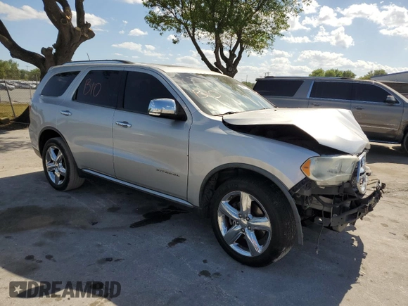 2011 Dodge Durango Citadel z VIN 1D4SD5GT1BC692476, wystawiony jako Copart lot #49863815 z przebiegiem 187 910 mil mil oraz Szkoda całkowita • Salvage title. Historia ofert i sprzedaży dostępna na DreamBid. Obrazek 4.