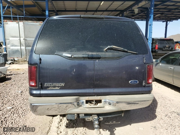 2000 Ford Excursion Limited with VIN 1FMSU43F8YEB85008, listed as a Copart auction lot 47180475 with 326,858 mi miles and Salvage Title. Bid and sale history available at carsss.com. Image 6.