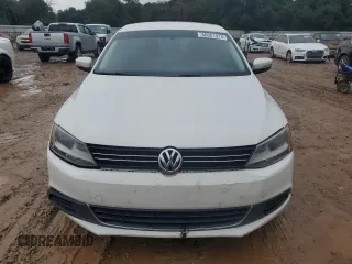 2013 Volkswagen Jetta Sedan SE with VIN 3VWDP7AJ9DM375835, listed as a Copart auction lot 80051974 with 180,645 mi miles and Salvage Title. Bid and sale history available at carsss.com. Image 5.