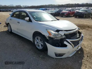 2013 Nissan Altima SL with VIN 1N4AL3AP5DN476073, listed as a Copart auction lot 52778465 with 210,881 mi miles and Salvage title. Bid and sale history available at DreamBid. Image 4.