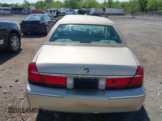 2000 Mercury Grand Marquis GS z VIN 2MEFM74W3YX610461, wystawiony jako IAAI lot #42162767 z przebiegiem 181 400 mil mil oraz . Historia ofert i sprzedaży dostępna na DreamBid. Obrazek 16.