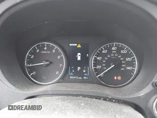 2020 Mitsubishi Outlander ES z VIN JA4AZ3A34LZ021352, wystawiony jako IAAI lot #41853465 z przebiegiem 92 412 mil mil oraz . Historia ofert i sprzedaży dostępna na DreamBid. Obrazek 7.