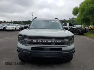 2021 Ford Bronco Sport Big Bend z VIN 3FMCR9B65MRA19220, wystawiony jako Copart lot #63471305 z przebiegiem 123 584 mil mil oraz Czysty tytuł • Clean title. Historia ofert i sprzedaży dostępna na DreamBid. Obrazek 5.