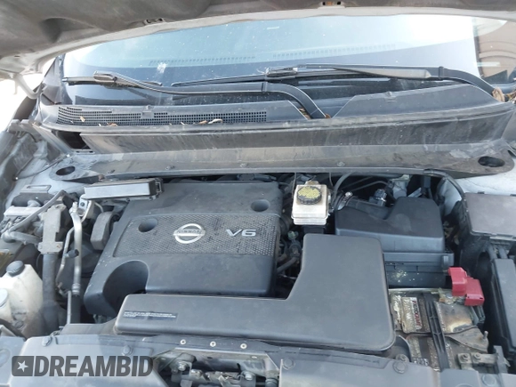 2013 Nissan Pathfinder SL with VIN 5N1AR2MM0DC656198, listed as a IAAI auction lot 42458798 with 140,793 mi miles and . Bid and sale history available at DreamBid. Image 10.