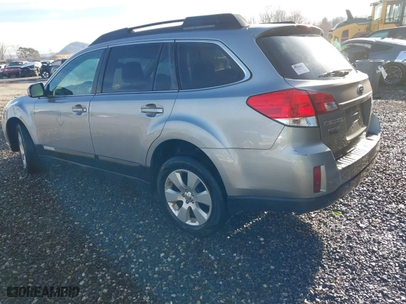 2011 Subaru Outback 2.5i Prem AWP with VIN 4S4BRBCC4B3310889, listed as a IAAI auction lot 41832441 with 209,667 mi miles. Bid and sale history available at carsss.com. Image 3.