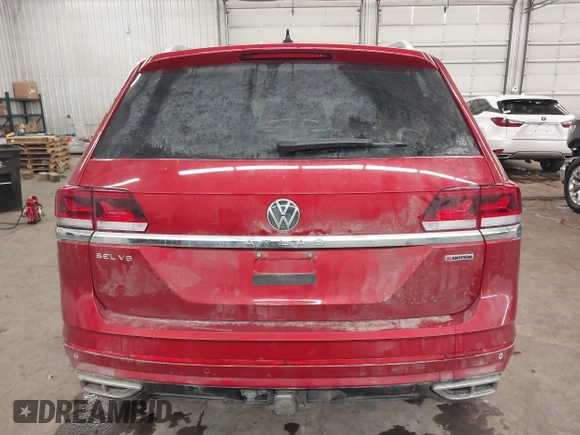 2022 Volkswagen Atlas 3.6L V6 SEL R-Line with VIN 1V2AR2CA6NC548406, listed as a IAAI auction lot 41599286 with 46,685 mi miles. Bid and sale history available at carsss.com. Image 17.