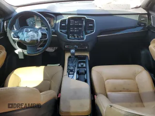 2018 Volvo XC90 Momentum with VIN YV4A22PK5J1329612, listed as a Copart auction lot 50693305 with 86,324 mi miles and Salvage Title. Bid and sale history available at carsss.com. Image 8.