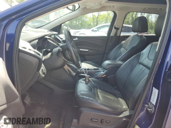 2013 Ford Escape Titanium z VIN 1FMCU0J99DUB78353, wystawiony jako Copart lot #54324725 z przebiegiem 209 829 mil mil oraz Czysty tytuł • Clean title. Historia ofert i sprzedaży dostępna na DreamBid. Obrazek 7.