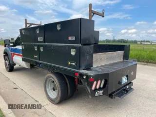 2014 Ford F-450 with VIN 1FDUF4GT5EEA92994, listed as a Copart auction lot 59019495 with 313,438 mi miles and Clean title. Bid and sale history available at DreamBid. Image 3.