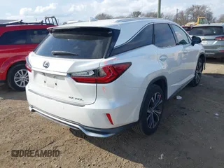 2018 Lexus RX with VIN JTJGZKCA9J2000733, listed as a IAAI auction lot 41147392 with 62,161 mi miles. Bid and sale history available at carsss.com. Image 4.