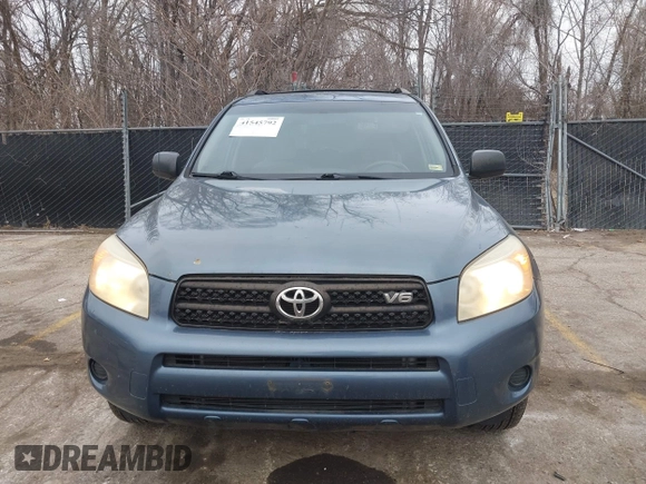 2007 Toyota RAV4 with VIN JTMBK33V875039590, listed as a IAAI auction lot 41545792 with 233,889 mi miles. Bid and sale history available at carsss.com. Image 6.