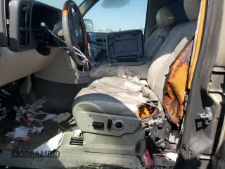2004 Cadillac Escalade z VIN 1GYEK63N64R200175, wystawiony jako Copart lot #86566364 z przebiegiem Nie podano mil oraz Szkoda całkowita • Salvage title. Historia ofert i sprzedaży dostępna na DreamBid. Obrazek 7.