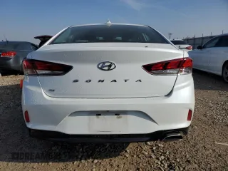 2018 Hyundai Sonata SE z VIN 5NPE24AF3JH599877, wystawiony jako Copart lot #82849334 z przebiegiem Nie podano mil oraz Szkoda całkowita • Salvage title. Historia ofert i sprzedaży dostępna na DreamBid. Obrazek 6.