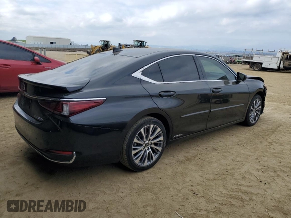 2021 Lexus ES with VIN 58ADA1C16MU006087, listed as a Copart auction lot 43432795 with 114,573 mi miles and Salvage Title. Bid and sale history available at carsss.com. Image 3.
