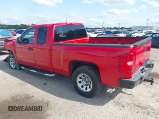 2009 Chevrolet Silverado 1500 LT with VIN 1GCEC29C09Z272241, listed as a IAAI auction lot 41978408 with 180,661 mi miles. Bid and sale history available at carsss.com. Image 3.