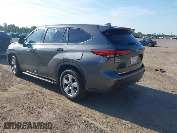 2021 Toyota Highlander L with VIN 5TDZZRAH4MS068164, listed as a IAAI auction lot 42324216 with 257,056 mi miles and . Bid and sale history available at DreamBid. Image 3.