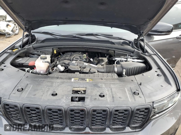 2024 Jeep Grand Cherokee Limited with VIN 1C4RJHBG6RC683993, listed as a Copart auction lot 43528725 with 12,242 mi miles and Clean title. Bid and sale history available at DreamBid. Image 12.