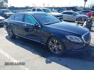2014 Mercedes-Benz S 550 z VIN WDDUG8CB4EA047175, wystawiony jako IAAI lot #41900960 z przebiegiem 143 056 mil mil oraz . Historia ofert i sprzedaży dostępna na DreamBid. Obrazek 1.